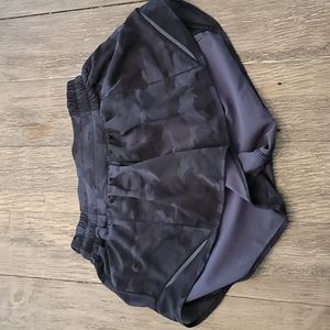 Lululemon Hottie Hot Short